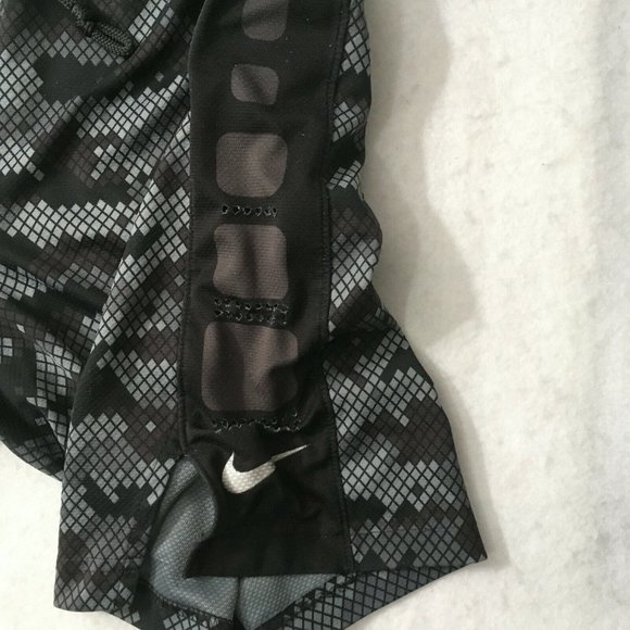 #85 Nike Dri Fit Running Walking Exercise Black Athletic Shorts Men's Size L - Picture 2 of 9